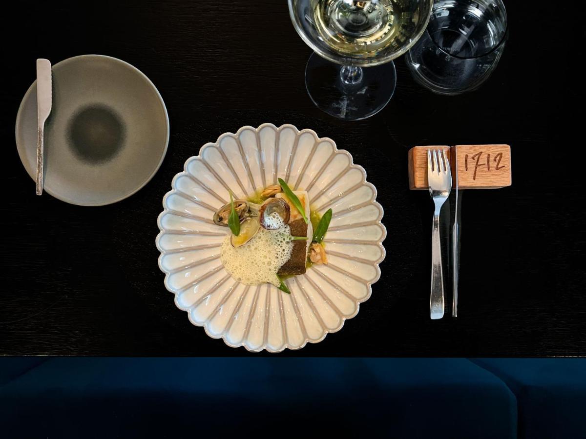 Auberge Du Bonheur Tilburg Eksteriør billede